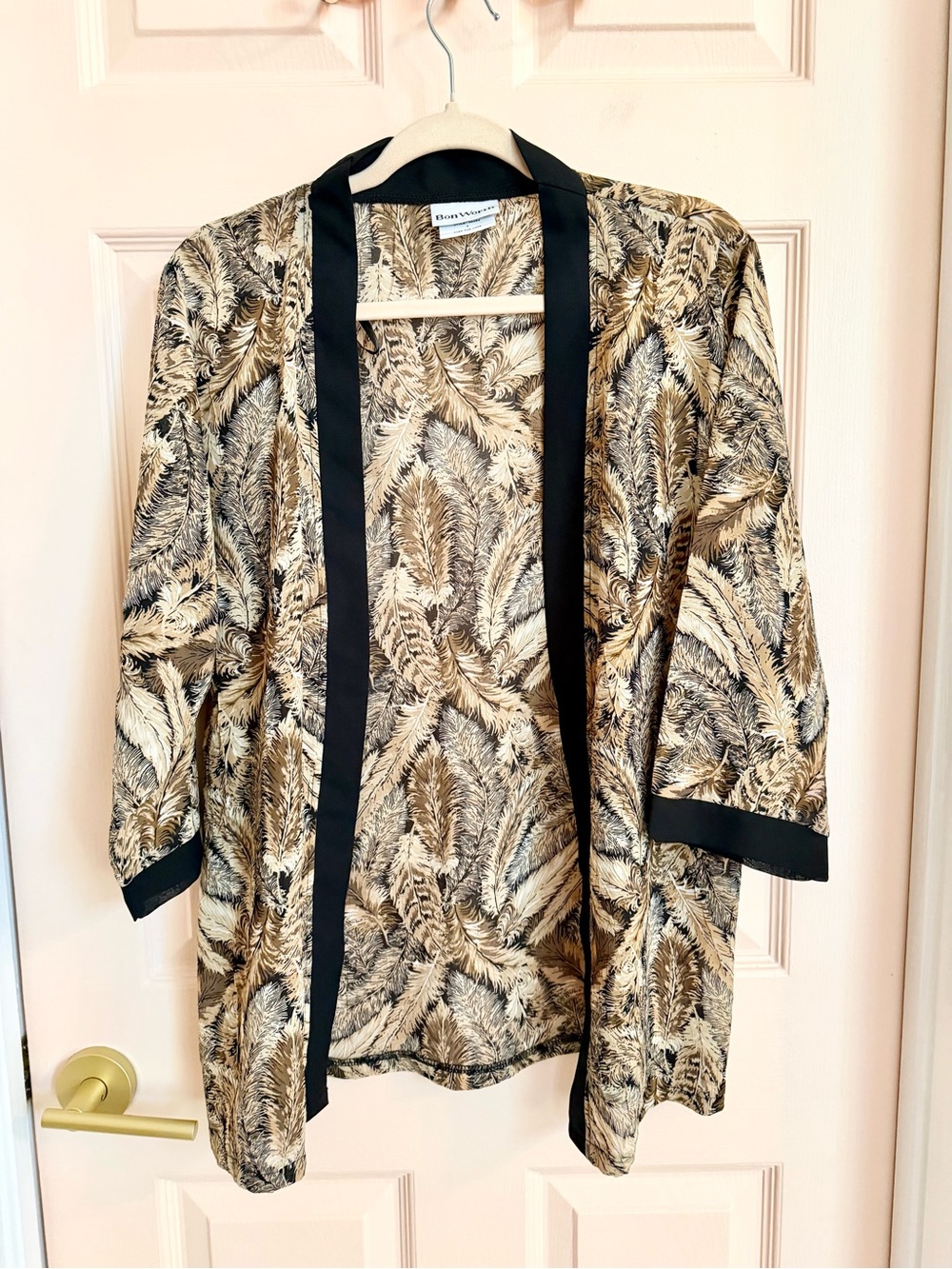Tan and black bonworth kimono